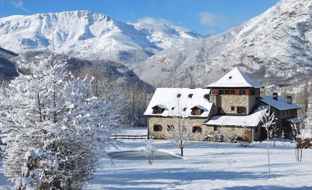 Hotel Selba D'Ansils เบนาสเก ภายนอก รูปภาพ